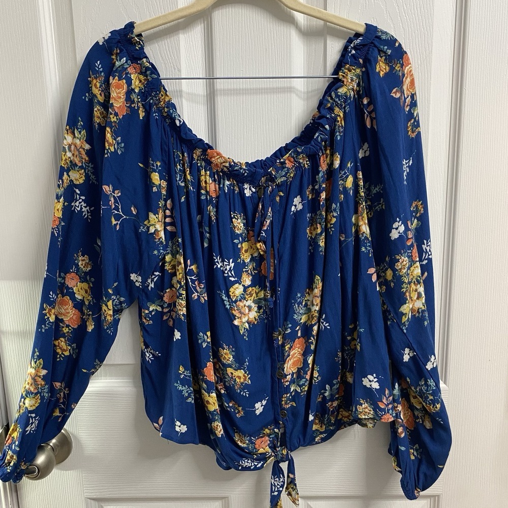 Rewind Juniors Navy Floral Long Sleeve Blouse Size XL‎